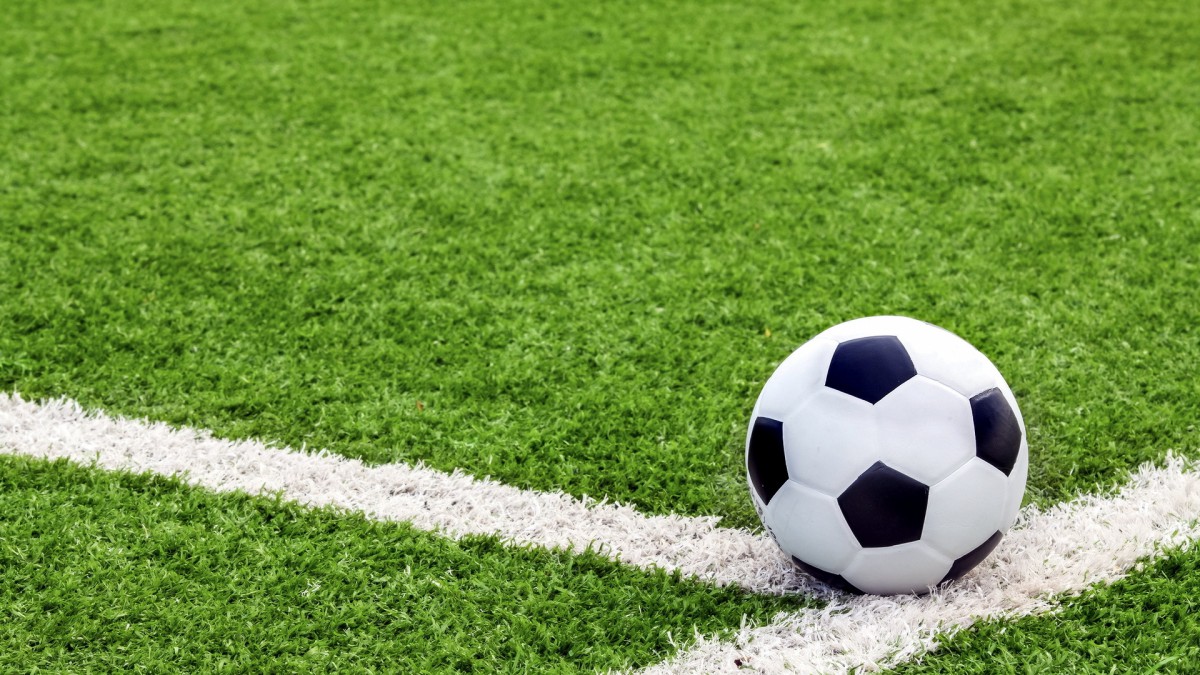 足球主题壁纸丨都是最受欢迎的足球巨星们(图1)